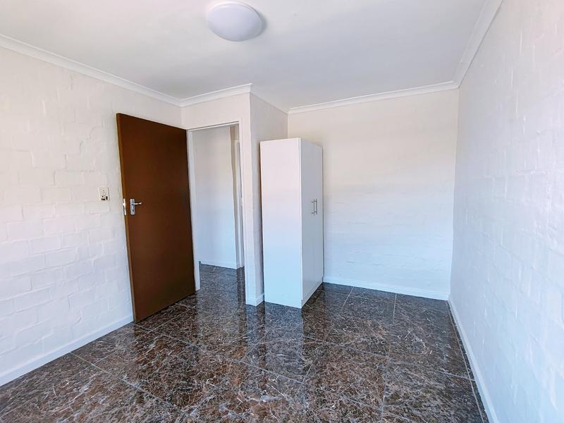 To Let 2 Bedroom Property for Rent in Zonnebloem Western Cape